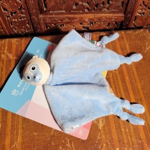 NWT The Manhattan Toy Company Tooth and Cuddle Lemmy Lemur Blankie, Baby Blue